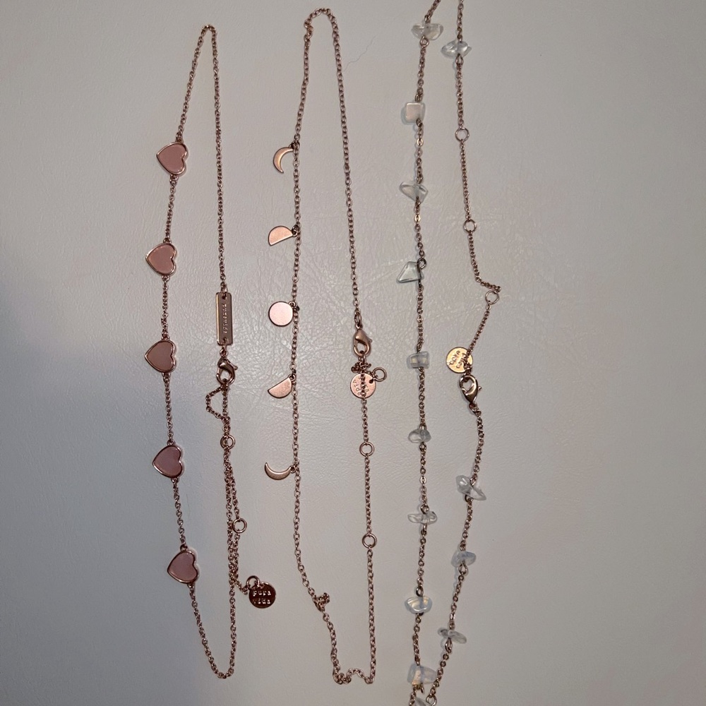 3 rose gold Pura Vida necklaces